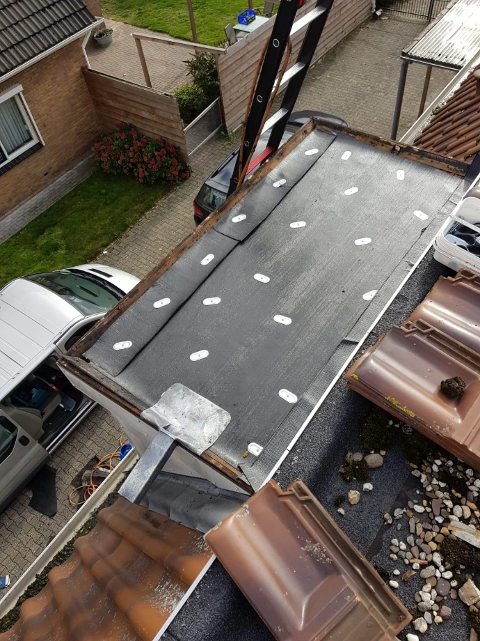 Lekkage reparatie kapel